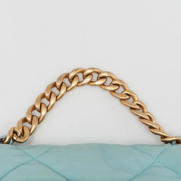 Chanel Green Quilted Lambskin Leather Chanel 19 Small Flap Bag - Picture 6 of 11